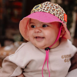 Bob bébé motif léopard Hello Hossy® – chapeau soleil doux et tendance pour enfant